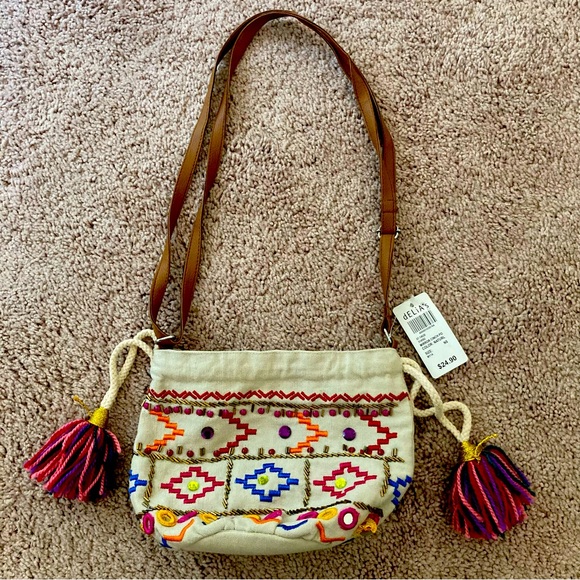 dELiA*S Canvas Crossbody Handbag With Mirror Embroidery Zippered Bags - Picture 1 of 5